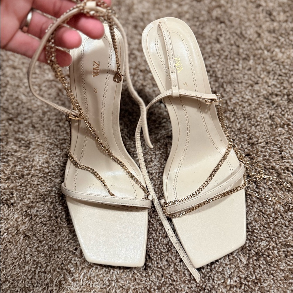 Zara Women's Cream Chain Strap Heels